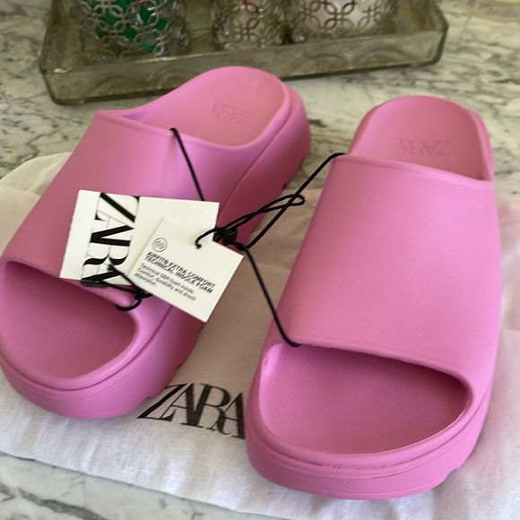 Zara Sandals - Picture 2 of 5